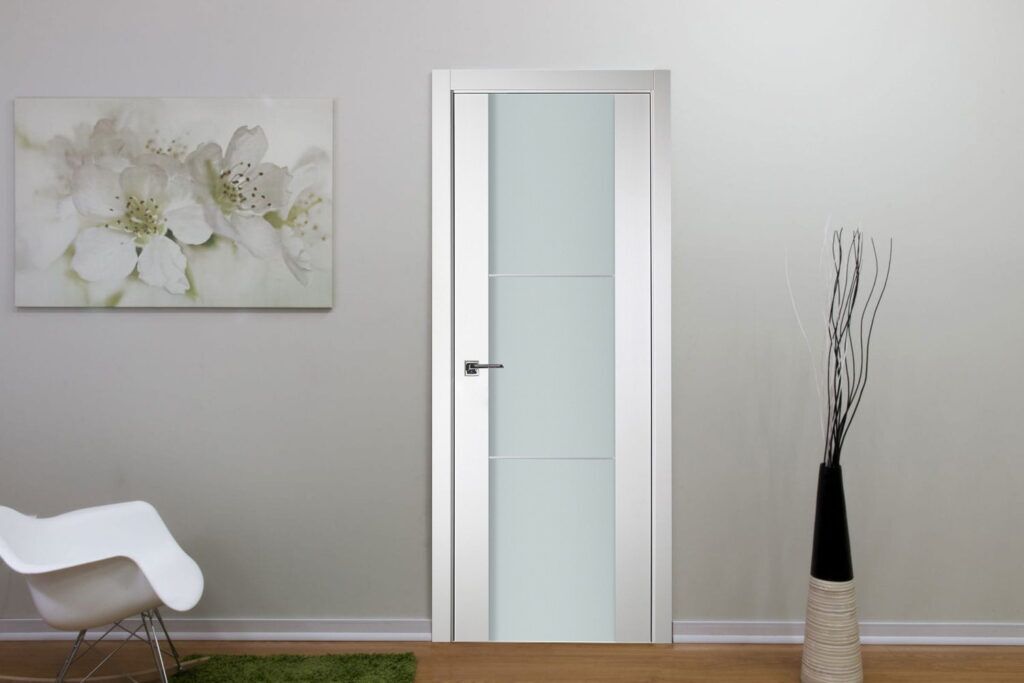 Nova Italia Vetro 2H Alaskan White Laminate Interior Door